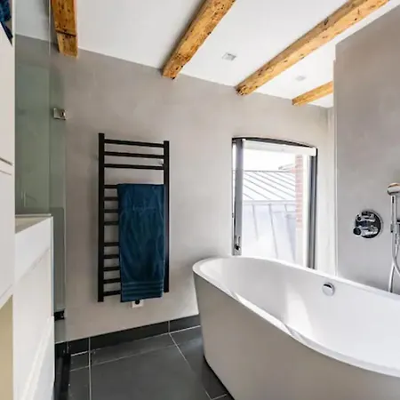 Ar Luxury Amsterdam